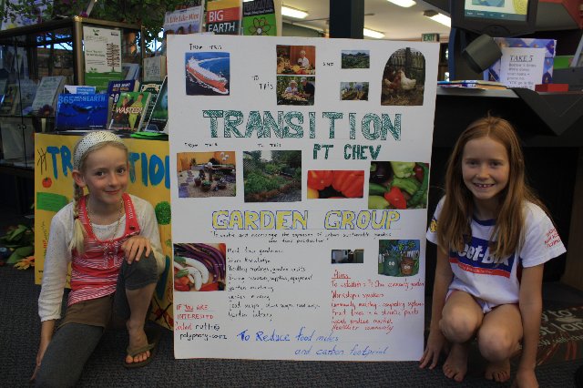 Local author Niki Harré at Pt Chev Library speaking on 15 Nov 2008 about creating a Green Community - picture 9.